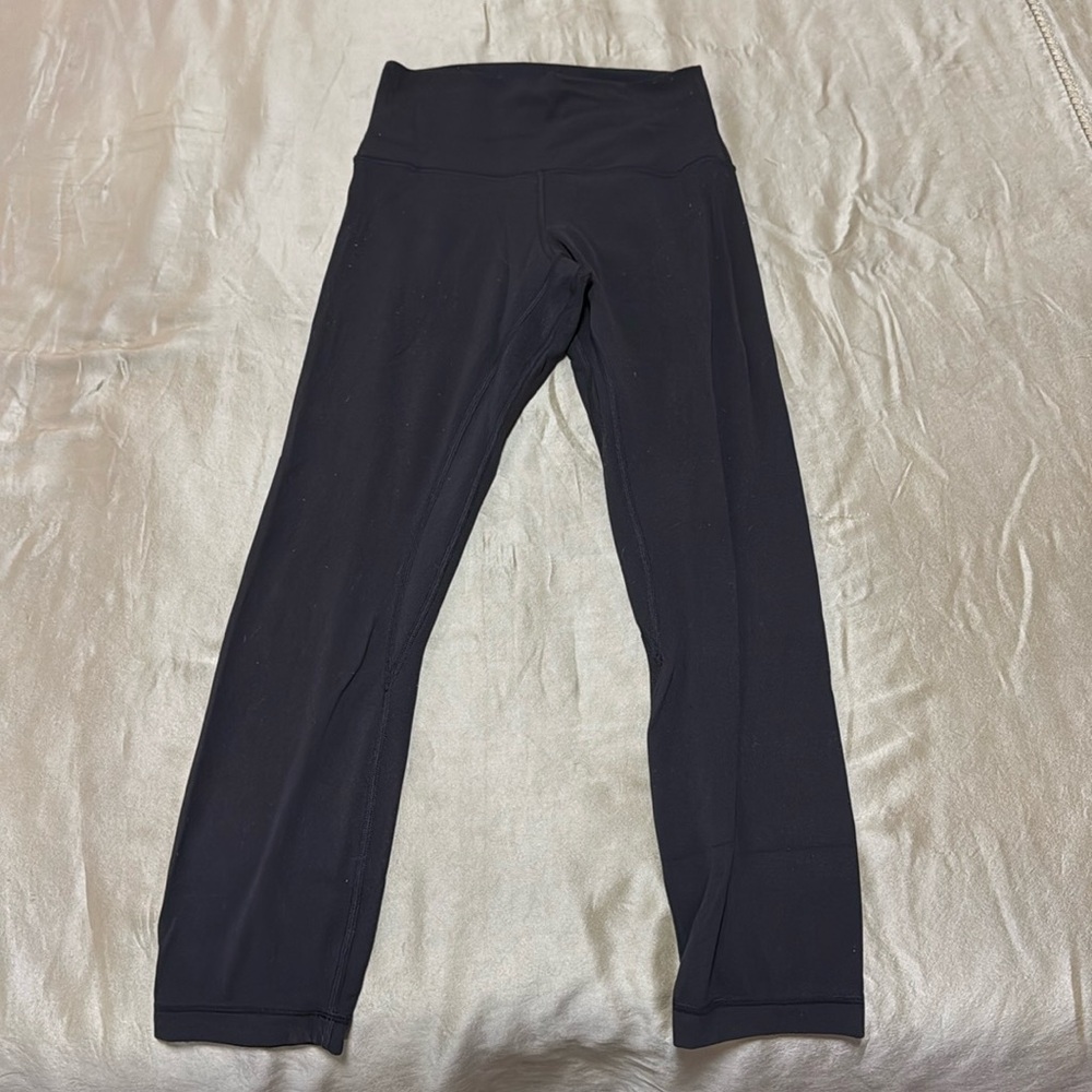 Black lululemon align leggings 25”